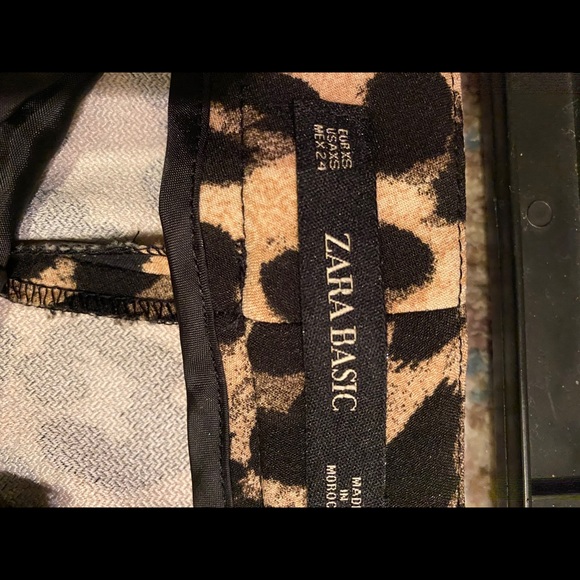 Zara pants - Picture 4 of 4